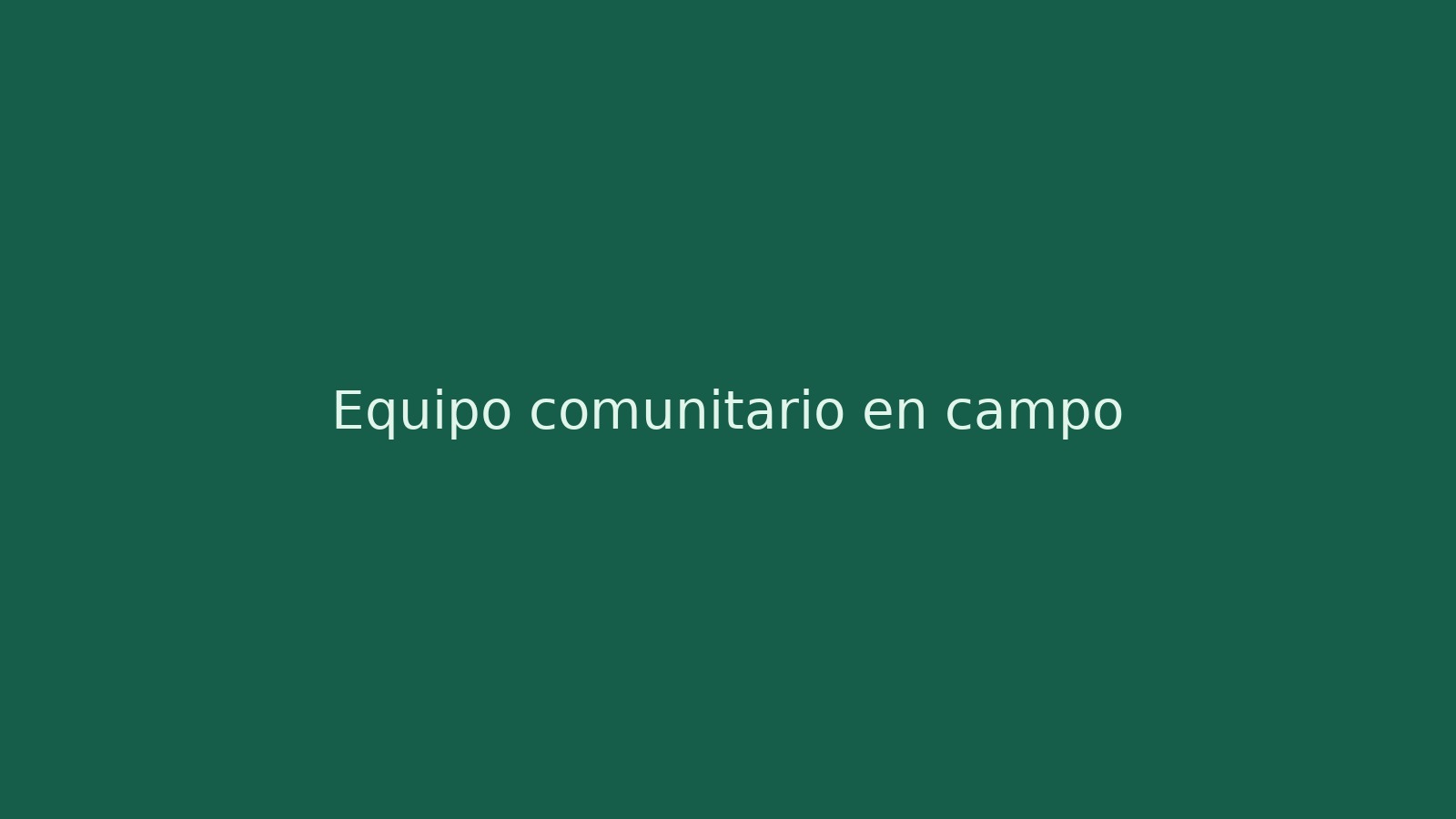 Equipo comunitario en campo